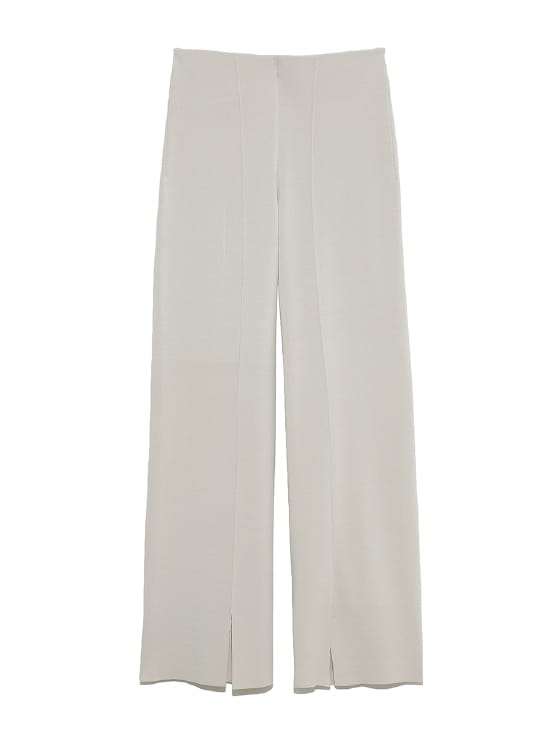 Knit pants 8,910 (tax in)