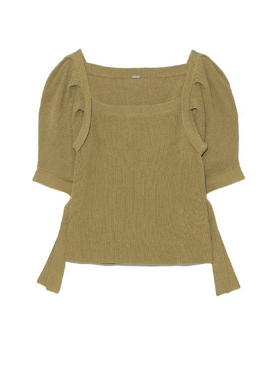 Knit tops 7,920 (tax in)