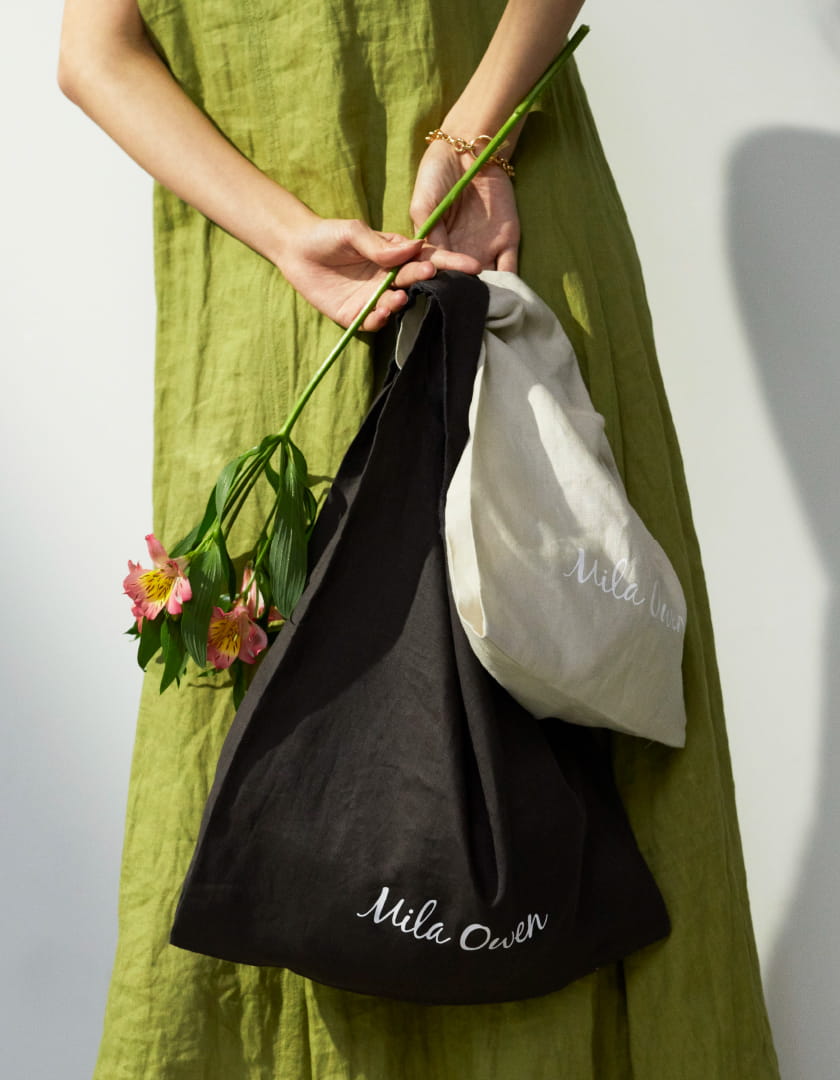 Eco bag porch set (Left) 3,100yen+tax, and (Right) 2,700yen+tax