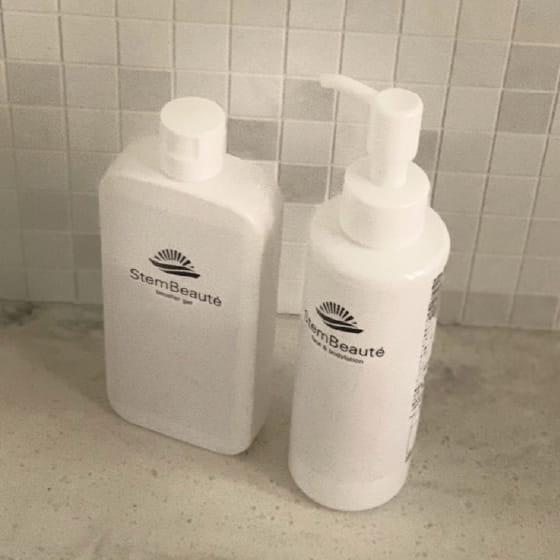 大草さんの好物写真 ステムボーテブースターとローション