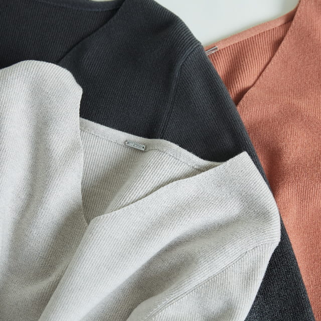 今季のトレンドカラーはブラウン。Mila Owenにはブラウン合わせに丁度いいカラーが豊富です。