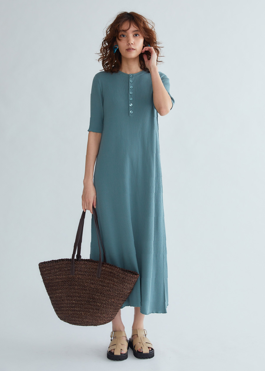 Knit dress, Earrings, Bag, and Sandals