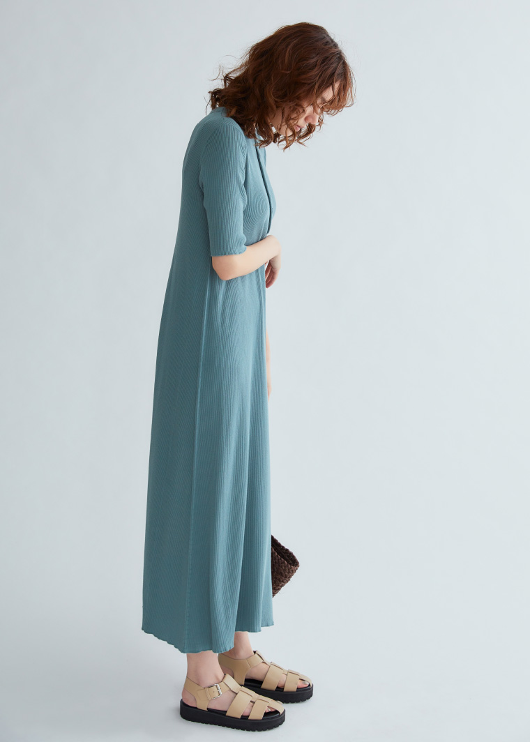 Knit dress, Earrings, Bag, and Sandals